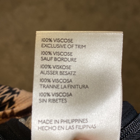 By Anthropologie Drapey Flare Bell Bottom Mod Tropical Tribal Print Pant 14 - Picture 11 of 16